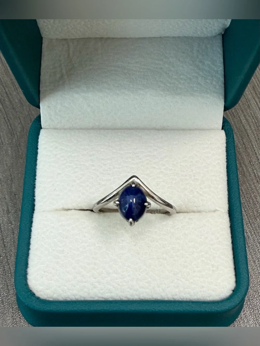 Stunning 1.79CT Natural Blue Star Sapphire Chevron Ring 925 Sterling Silver Sz 6